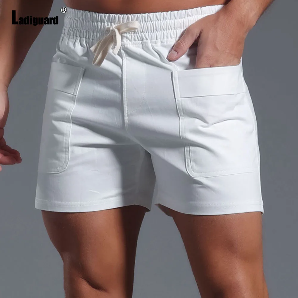 2025 Mens Vintage Stand Pocket Shorts Solid White Blue Soft Elastic Waist Board Short Pants Men Casual Skinny Beach Hotpants New
2025 Mens Vintage Stand Pocket Shorts Solid White Blue Soft Elastic Waist Board Short Pants Men Casual Skinny Beach Hotpants New
