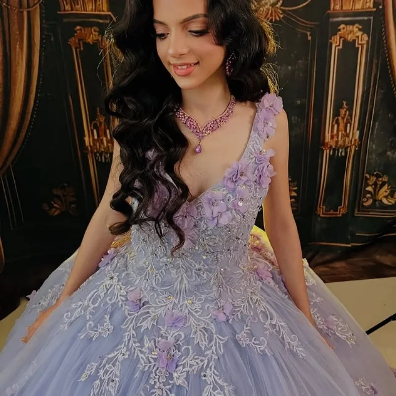 Purple Off Shoulder Quinceanera Dress Tull decal crystal 3D flower vestidos de 15 Quinceanera Customized
Purple Off Shoulder Quinceanera Dress Tull decal crystal 3D flower vestidos de 15 Quinceanera Customized
