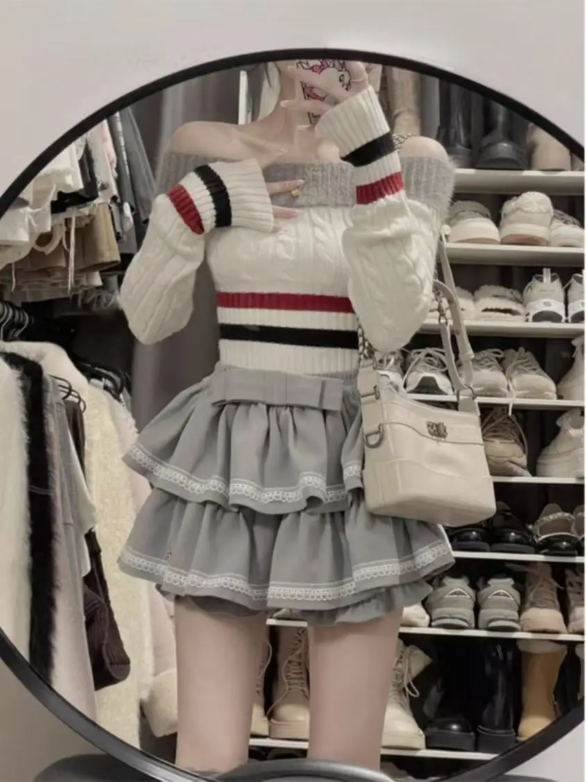 Winter Sexy Knit Vintage Elegant Pullovers Woman Off Shoulder Design Y2k High Street Sweater Tops Female Striped Chic Clothing
Winter Sexy Knit Vintage Elegant Pullovers Woman Off Shoulder Design Y2k High Street Sweater Tops Female Striped Chic Clothing