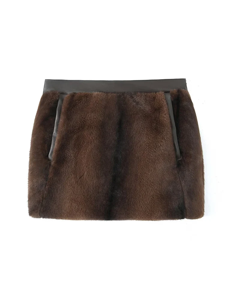 European-style new women's fashion, versatile, elegant, simple high-waisted faux fur effect short skirt
European-style new women's fashion, versatile, elegant, simple high-waisted faux fur effect short skirt