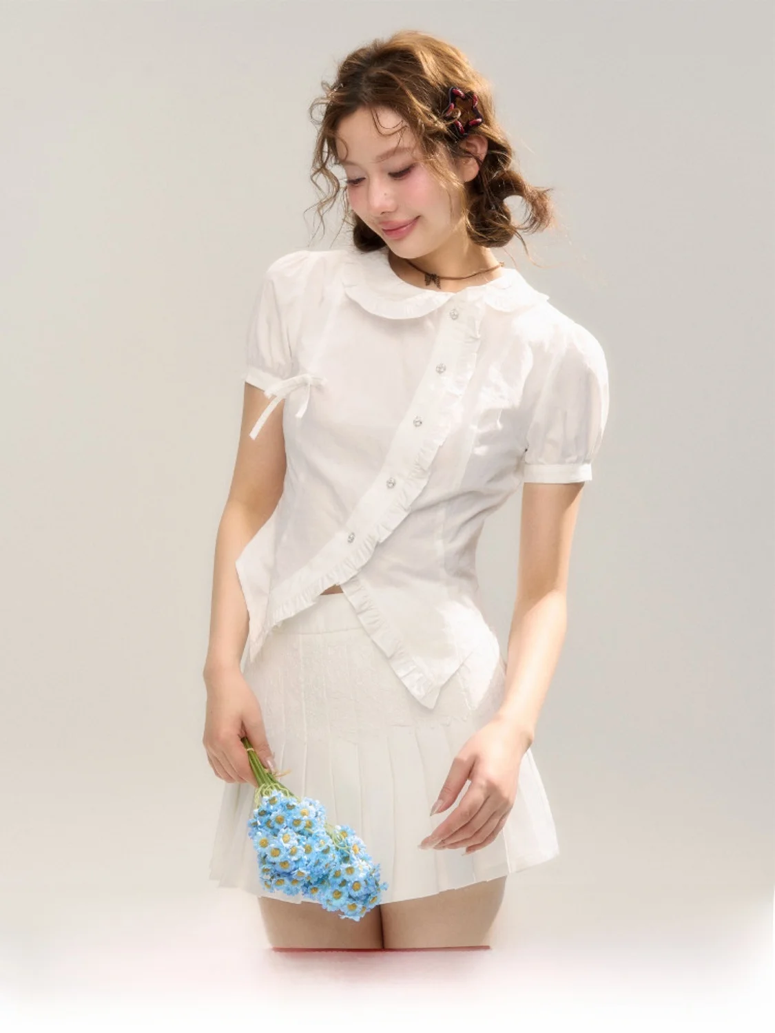 SASSY MOODY Sweet Sle in Cuff ort Sve irt Женский воротник с рюшами из чистого хлопка с затянутой талией асимметричный
SASSY MOODY Sweet Sle in Cuff ort Sve irt Женский воротник с рюшами из чистого хлопка с затянутой талией асимметричный