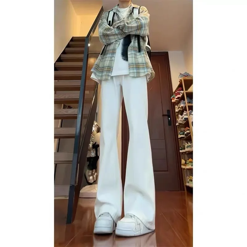 Мужские джинсы Cleanfit белые удлиненные с высокой талией, прямые, слегка расклешенные, повседневные, на все сезоны
Мужские джинсы Cleanfit белые удлиненные с высокой талией, прямые, слегка расклешенные, повседневные, на все сезоны