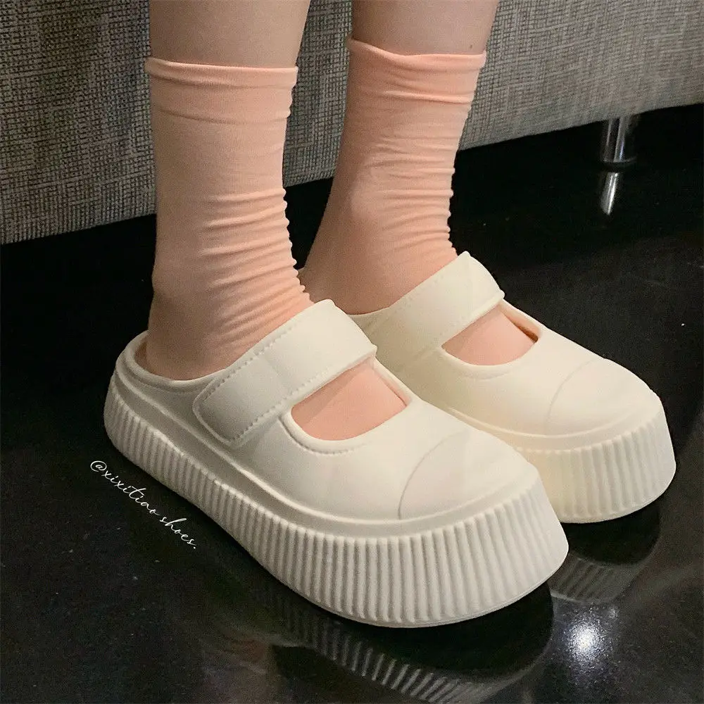 Casual Simple Hundred Outdoor Non-slip Mary Jane Slippers Women Summer Soft Thick Bottom Comfortable White Shoes Sandals
Casual Simple Hundred Outdoor Non-slip Mary Jane Slippers Women Summer Soft Thick Bottom Comfortable White Shoes Sandals
