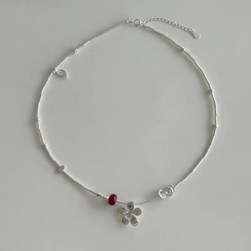 S925 silver Korean version flower silver tube necklace, retro literary and artistic temperament bamboo tube collarbone chain
S925 silver Korean version flower silver tube necklace, retro literary and artistic temperament bamboo tube collarbone chain