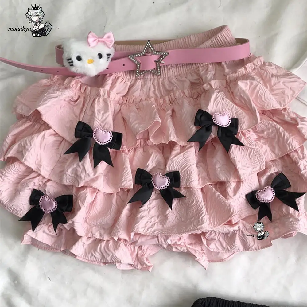 Japanese Style Pink Kawaii Tiered Ruffle Bloomers Shorts with Black Heart Bow - Sweet Lolita Pumpkin Pants for E-Girl & Cosplay
Japanese Style Pink Kawaii Tiered Ruffle Bloomers Shorts with Black Heart Bow - Sweet Lolita Pumpkin Pants for E-Girl & Cosplay