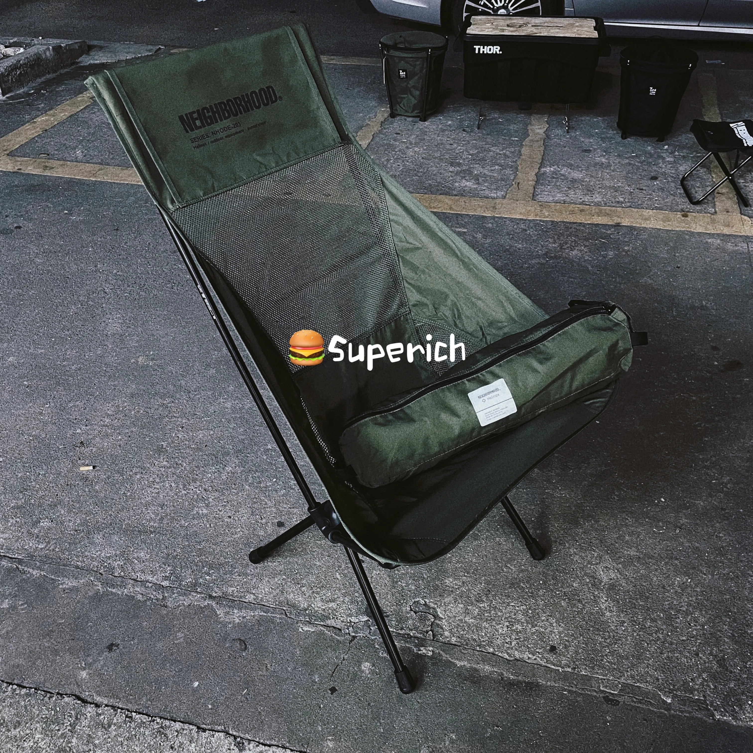 NBHD outdoor camping moon chair folding portable storage Bao Jun green blackening wind handsome, comfortable and durable.
NBHD outdoor camping moon chair folding portable storage Bao Jun green blackening wind handsome, comfortable and durable.
