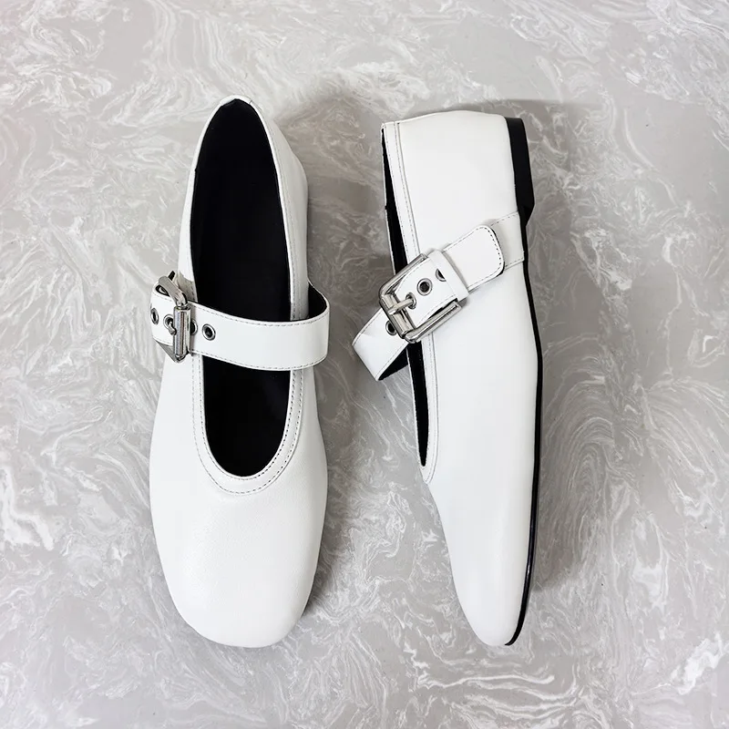 Dave&di Minimalist Women's Shoes Genuine Leather Flat Bottomed Retro Single Strap Mary Jane Shoes Shallow Mouth Flat Shoes Woman
Dave&di Minimalist Women's Shoes Genuine Leather Flat Bottomed Retro Single Strap Mary Jane Shoes Shallow Mouth Flat Shoes Woman