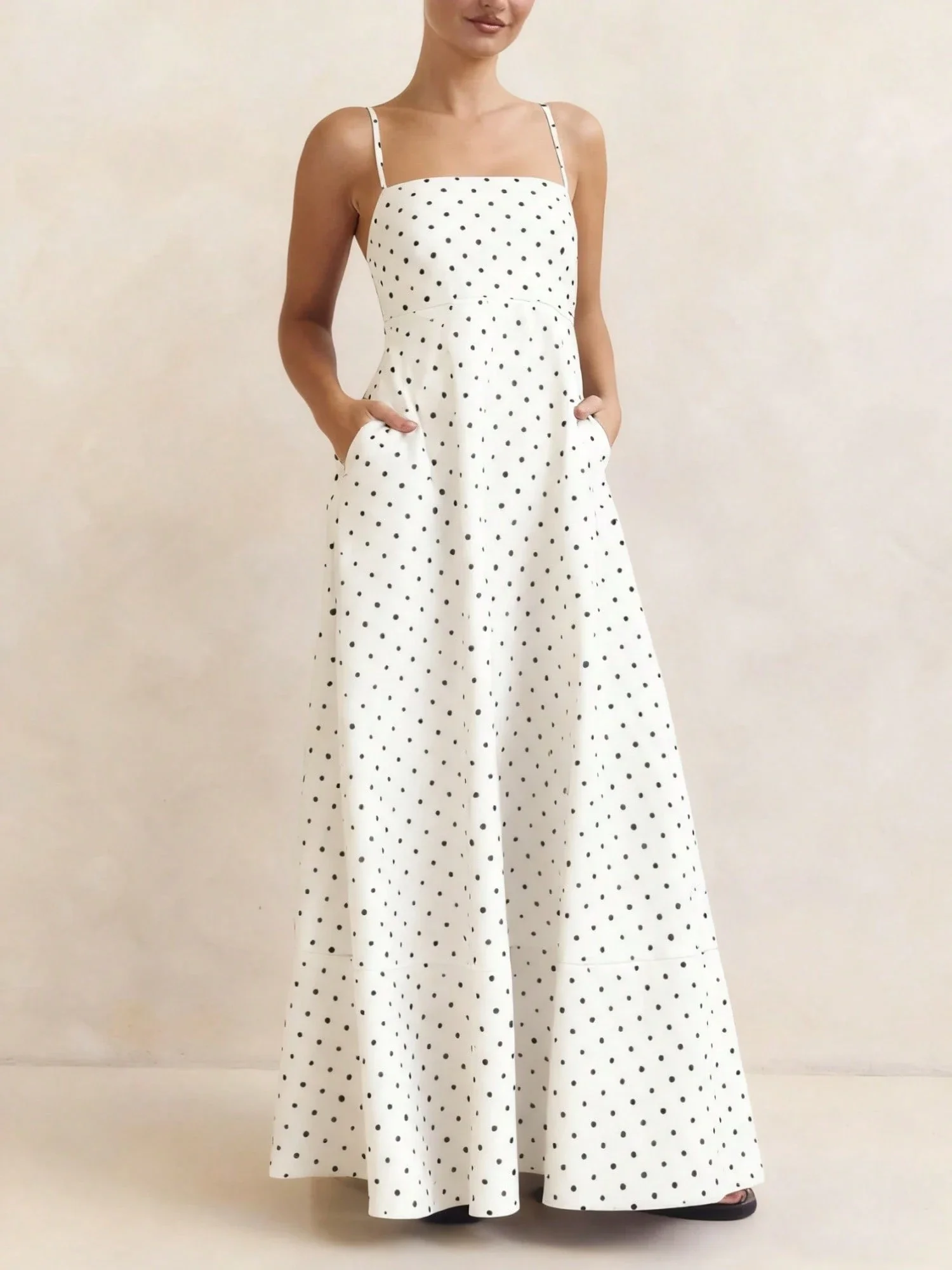 Women Polka Dot Print Maxi Dress Spaghetti Strap Square Neck Floor Length Streetwear Vintage
Women Polka Dot Print Maxi Dress Spaghetti Strap Square Neck Floor Length Streetwear Vintage