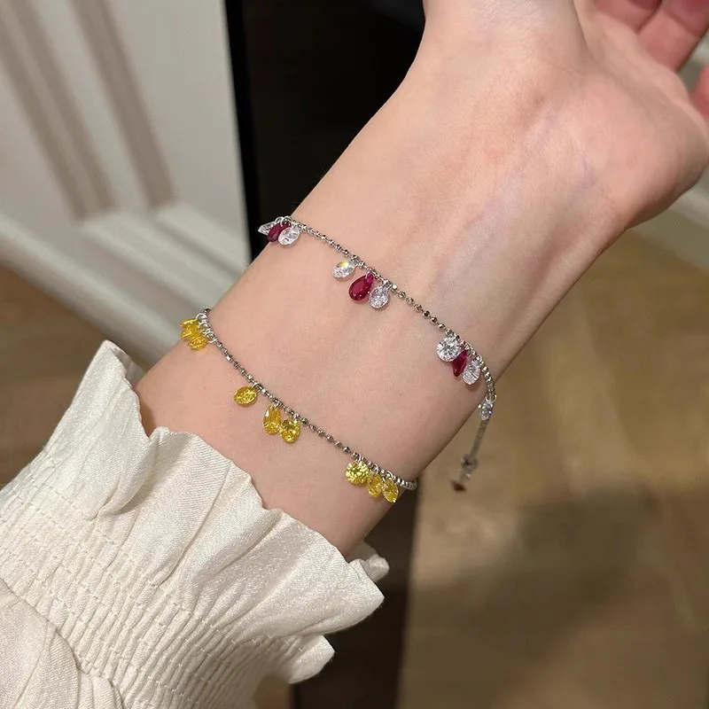 Foydjew 2024 New Trend Round Bead Chain Silver Color Bracelets Chain Tassel Yellow and White Zircon Bracelet For Women
Foydjew 2024 New Trend Round Bead Chain Silver Color Bracelets Chain Tassel Yellow and White Zircon Bracelet For Women