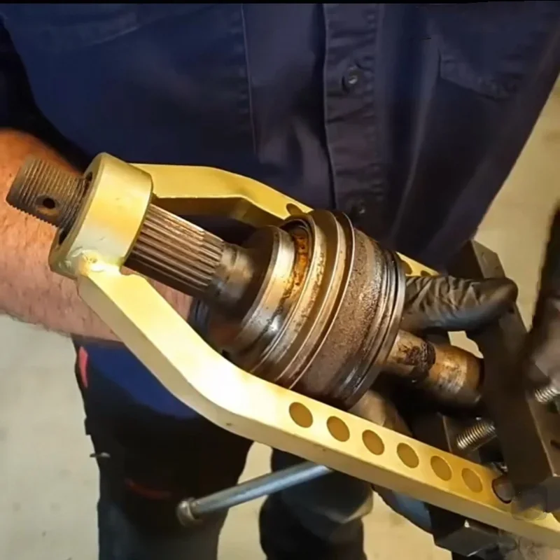 Инструмент для снятия приводного вала трансмиссии автомобиля, съемник шРУС, сепаратор перепускного вала, ремонт, универсальный 9-отверстий
Инструмент для снятия приводного вала трансмиссии автомобиля, съемник шРУС, сепаратор перепускного вала, ремонт, универсальный 9-отверстий