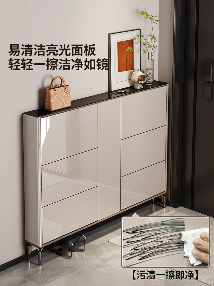 Small shoe cabinet at the entrance, ultra-thin indoor 17cm new model, outside the door corridor with lock tipping bucket
Small shoe cabinet at the entrance, ultra-thin indoor 17cm new model, outside the door corridor with lock tipping bucket