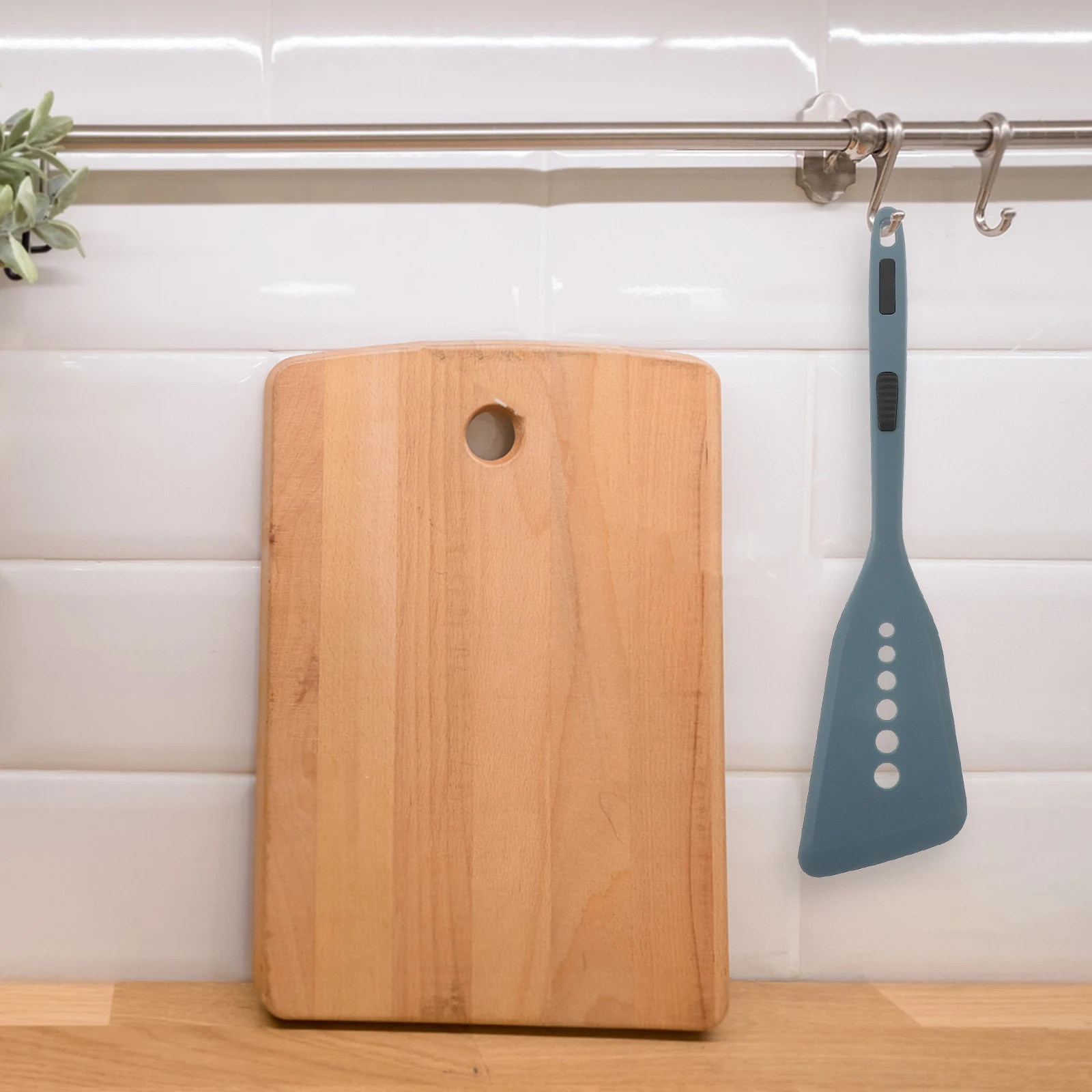 1pc Heat-Resistant Non-Stick Silicone Spatula Fish Turner Kitchen Tool With Hanging Hole Reusable Wok Cooking Serving Flipping
1pc Heat-Resistant Non-Stick Silicone Spatula Fish Turner Kitchen Tool With Hanging Hole Reusable Wok Cooking Serving Flipping