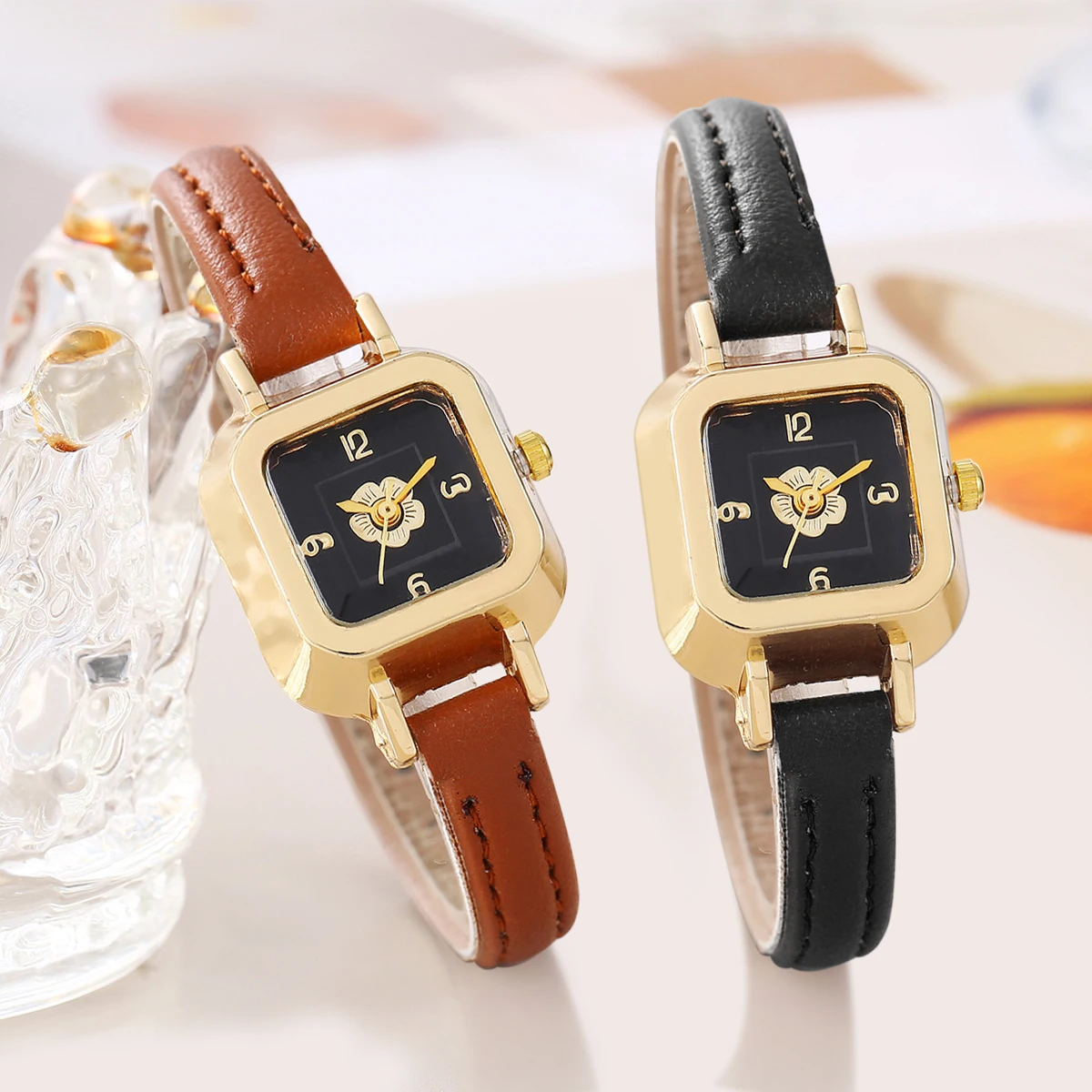 Повседневные модные женские популярные кварцевые часы с цветком, роскошные часы
Повседневные модные женские популярные кварцевые часы с цветком, роскошные часы