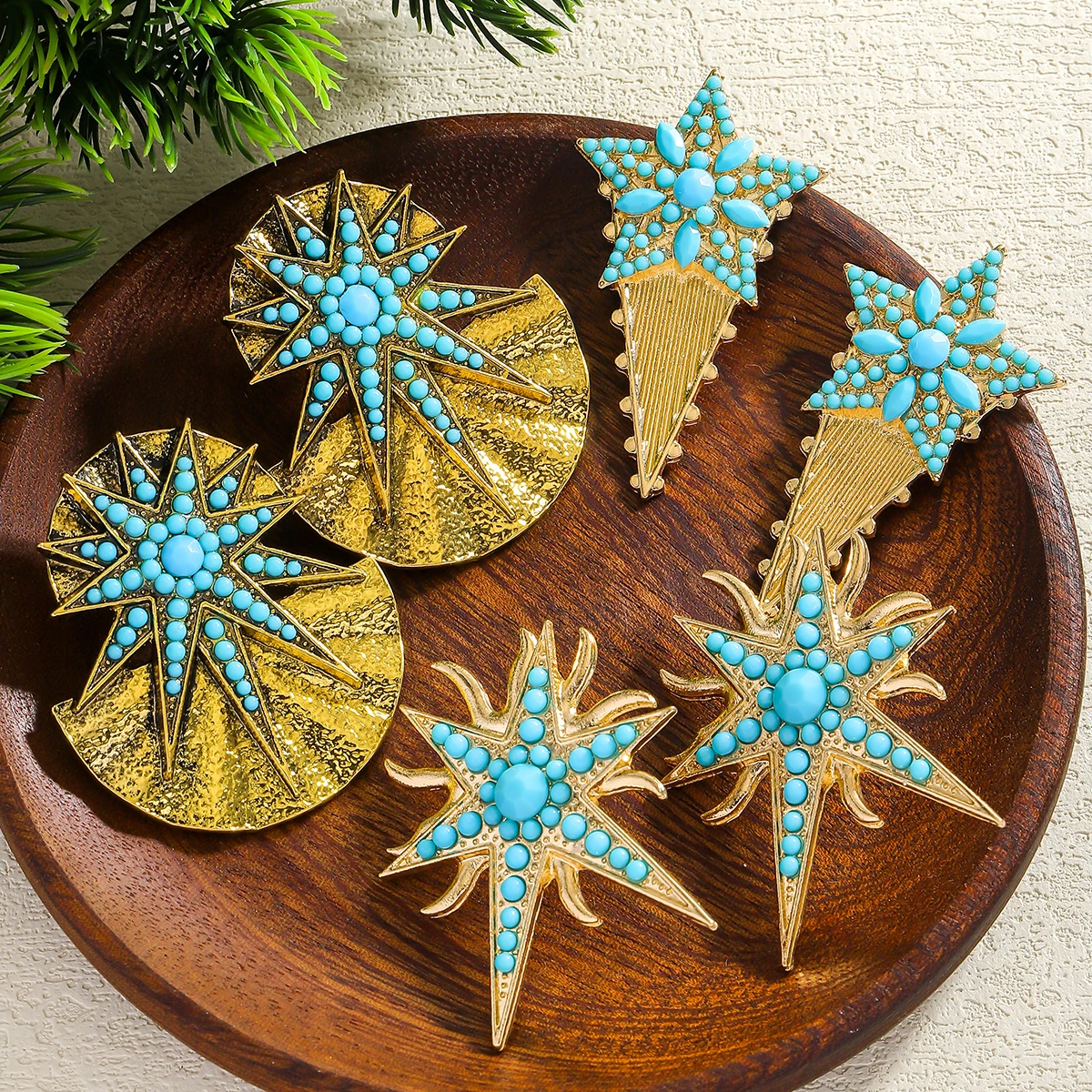 2025 New West Cowboy Cool Six-Pointed Star Earrings For Women Vintage Turquoise Color Rice Beads Alloy Statement Jewelry Gift
2025 New West Cowboy Cool Six-Pointed Star Earrings For Women Vintage Turquoise Color Rice Beads Alloy Statement Jewelry Gift