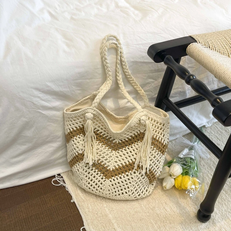 Fashion Woven Shoulder Bag Women Summer Fashionable and Versatile Beach Bag Large Capacity Colorful Casual and Simple Straw Bag
Fashion Woven Shoulder Bag Women Summer Fashionable and Versatile Beach Bag Large Capacity Colorful Casual and Simple Straw Bag