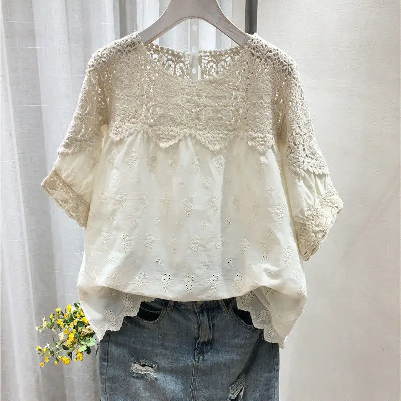 Blouse female 2023 Summer new short -sleeved female loose thin shirt female embroidered hemp hollow o neck blouse female tops
Blouse female 2023 Summer new short -sleeved female loose thin shirt female embroidered hemp hollow o neck blouse female tops