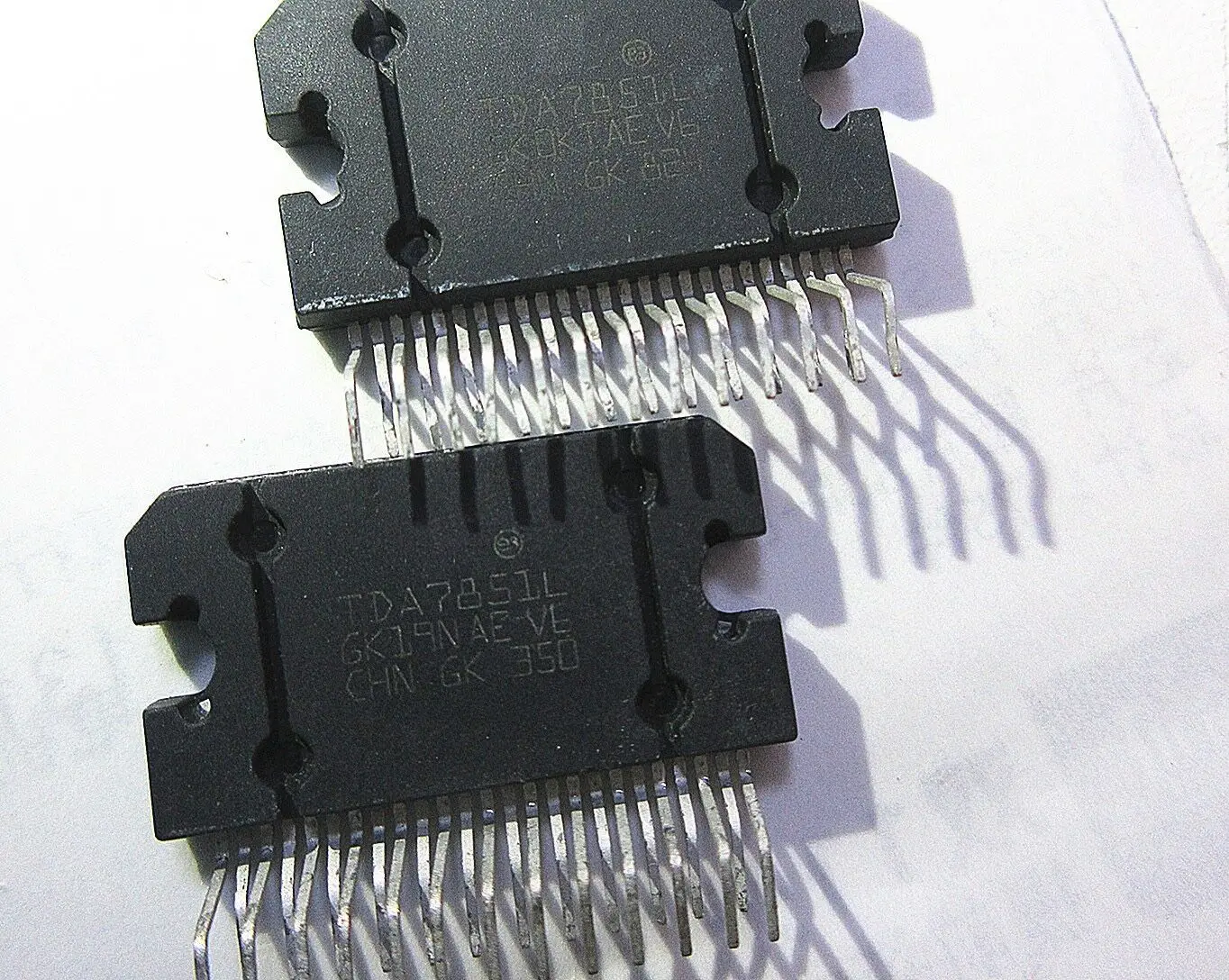 TDA7851L TDA7851F ZIP25 10 шт.
TDA7851L TDA7851F ZIP25 10 шт.