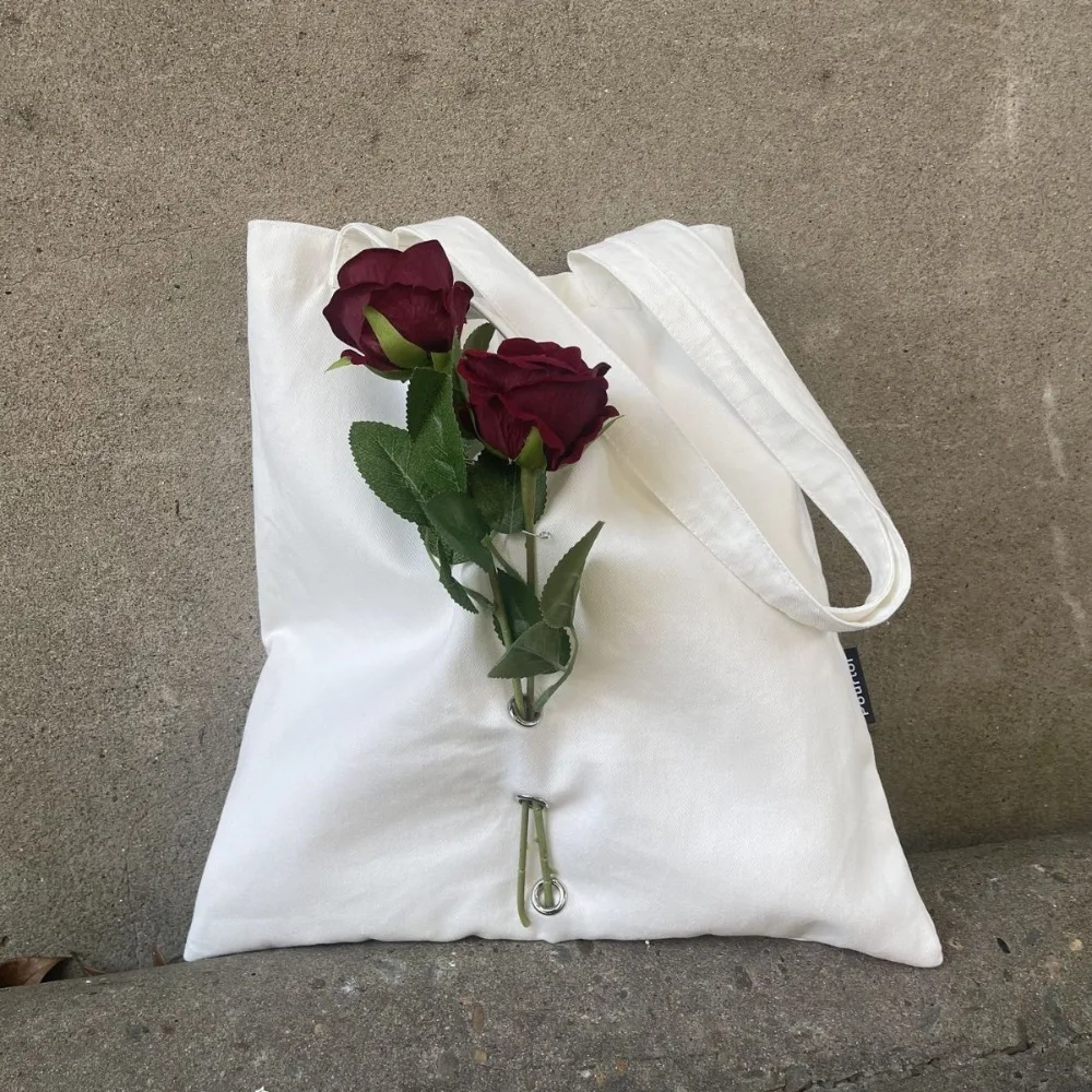 Vacation Roses Canvas Bag Eco Friendly Large Capacity Bouquet Shopping Bag Tote Lightweight Bunch of Flowers Handbag Outdoor
Vacation Roses Canvas Bag Eco Friendly Large Capacity Bouquet Shopping Bag Tote Lightweight Bunch of Flowers Handbag Outdoor
