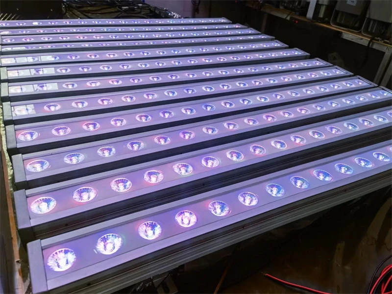 pieces Outdoor LED Wall Washer IP65 Waterproof DMX RGB 3in1 18x3w LED Linear Washer Light
pieces Outdoor LED Wall Washer IP65 Waterproof DMX RGB 3in1 18x3w LED Linear Washer Light