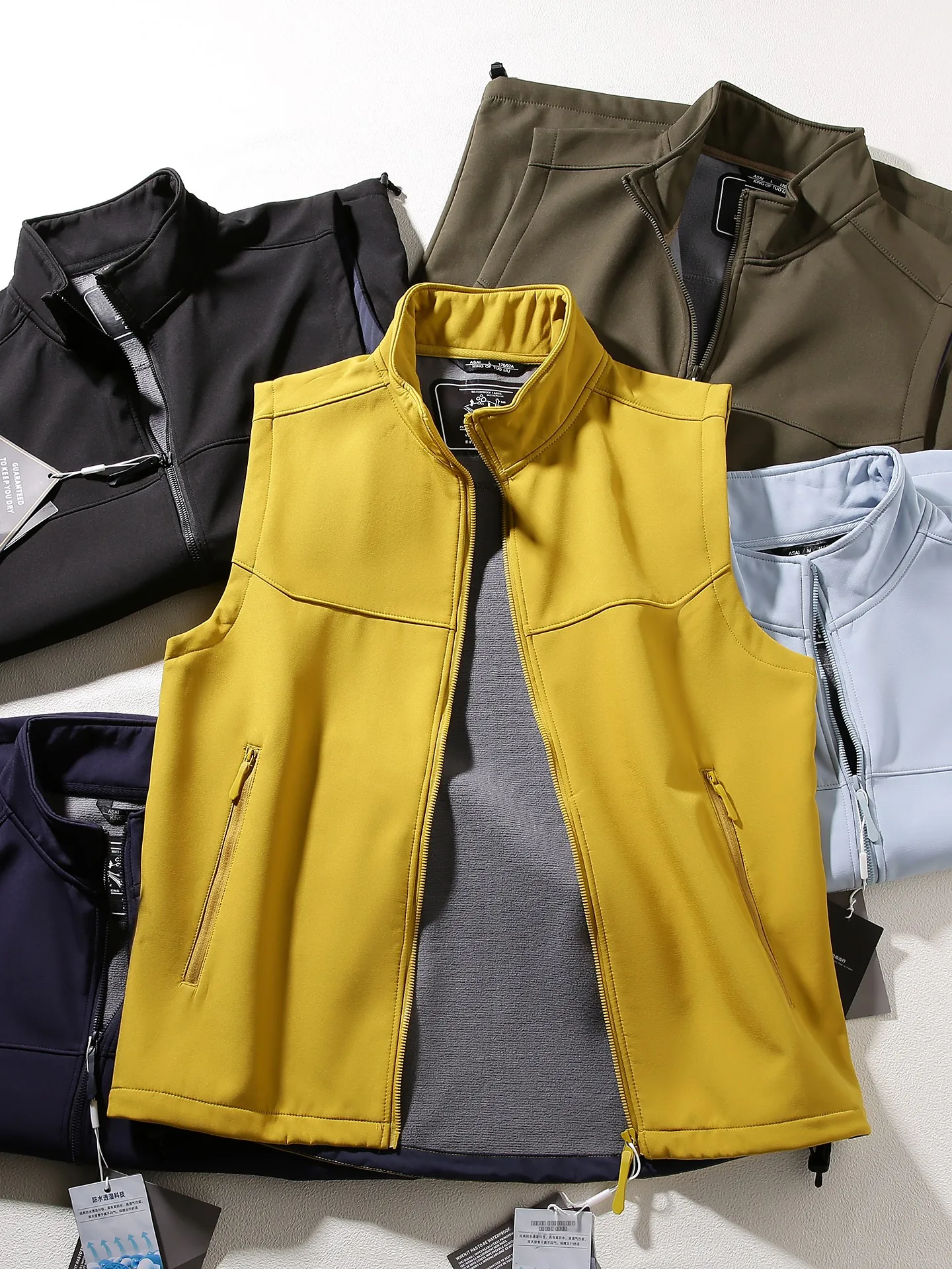 Outdoor Sports Composite Soft Vest Men Women Waterproof Breathable Wear Resistant Casual Collar Fleece Lined Jacket
Outdoor Sports Composite Soft Vest Men Women Waterproof Breathable Wear Resistant Casual Collar Fleece Lined Jacket