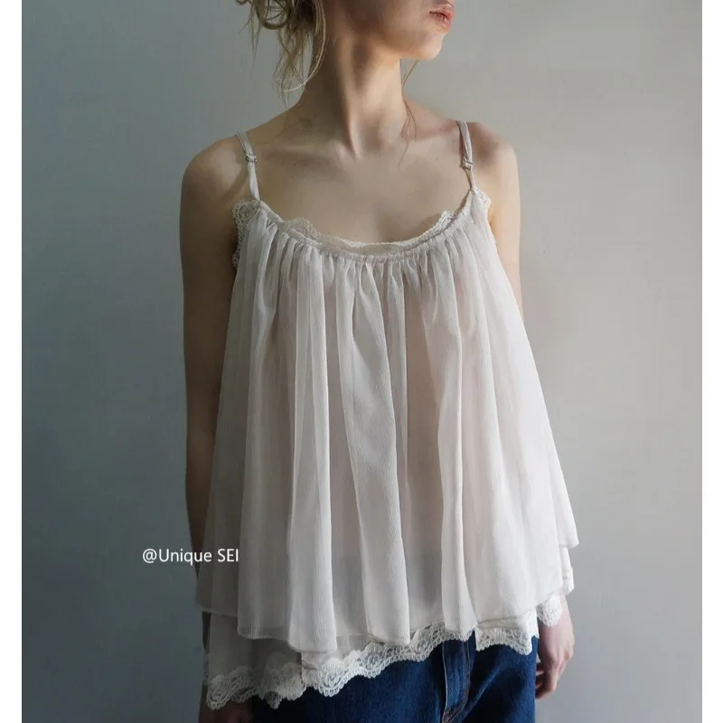 American Retro Lace Stitching Sexy Camisole Women 2026 Summer New Streetwear Solid Color Loose Casual Backless Tops
American Retro Lace Stitching Sexy Camisole Women 2026 Summer New Streetwear Solid Color Loose Casual Backless Tops