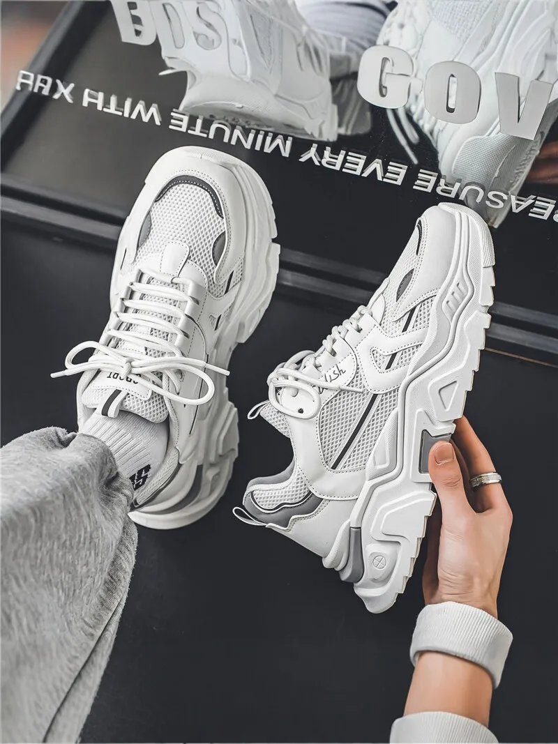 Men's Breathable Running Sneakers 2026 New Summer High-End Mesh Surface Dad Casual Sports Shoes Heightening Trendy Shoes
Men's Breathable Running Sneakers 2026 New Summer High-End Mesh Surface Dad Casual Sports Shoes Heightening Trendy Shoes