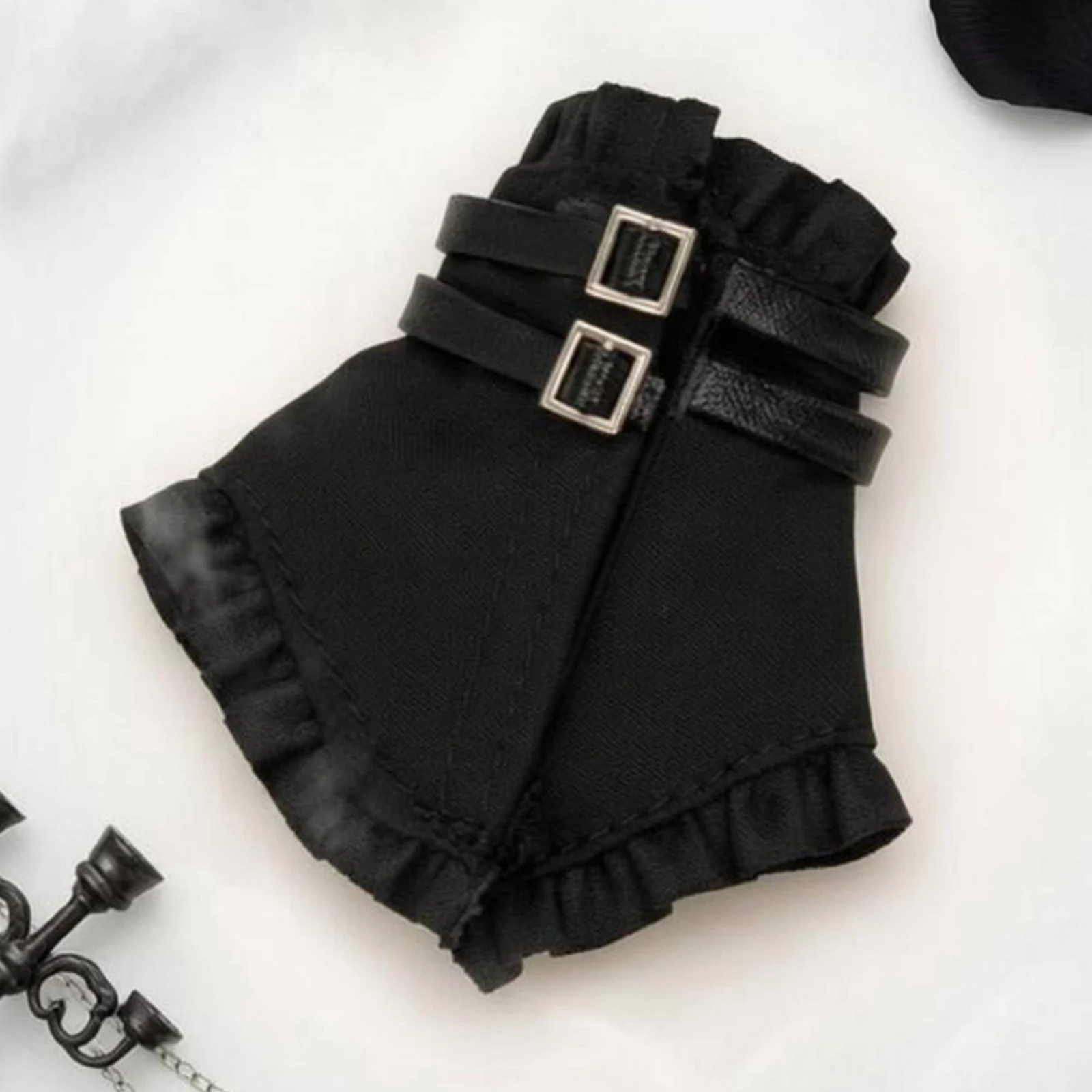 Gothic-Inspired Doll Outfit Ruffled Black Sleeveless Doll Top White Puffy Skirt Shorts Puffed Toy Clothing
Gothic-Inspired Doll Outfit Ruffled Black Sleeveless Doll Top White Puffy Skirt Shorts Puffed Toy Clothing