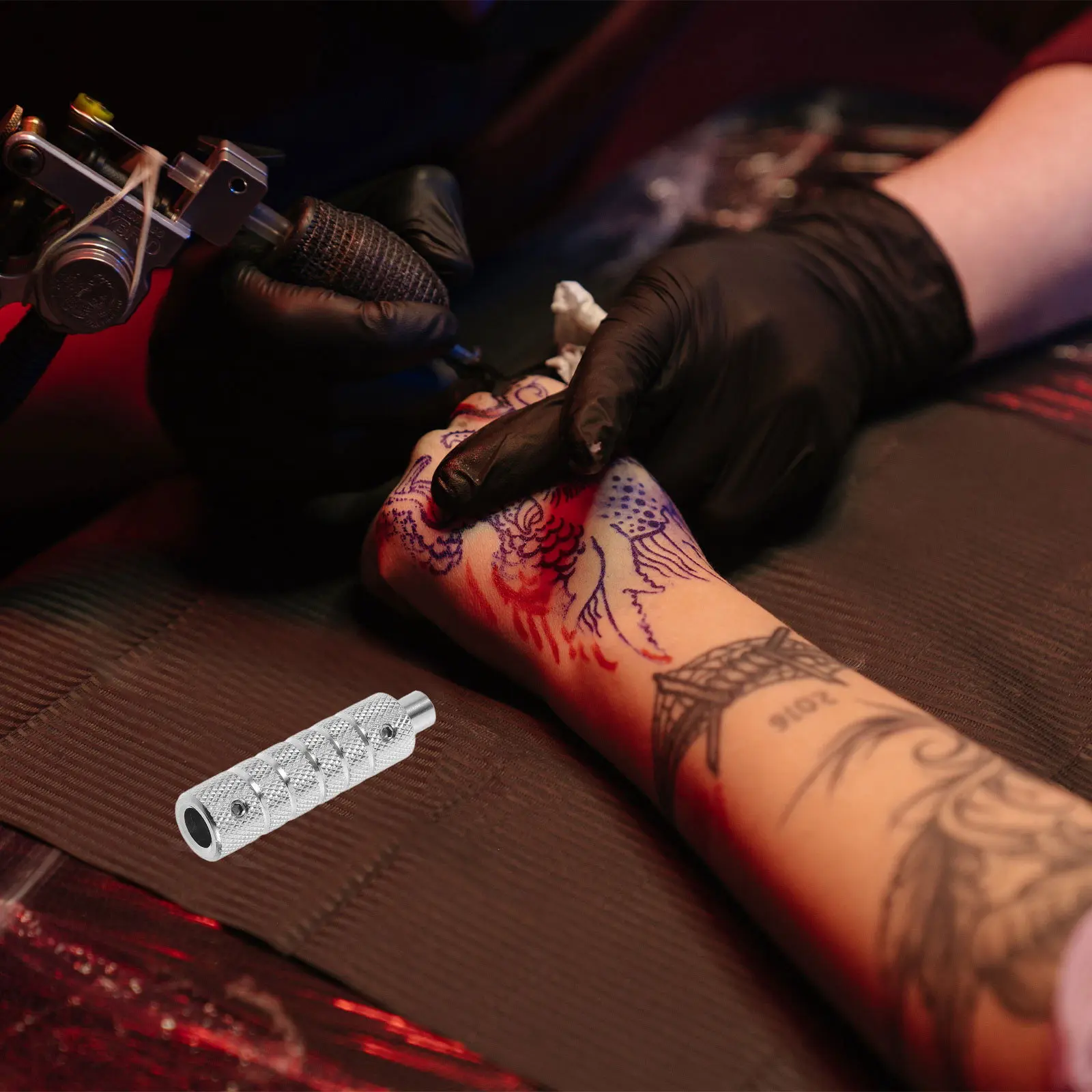 Stainless Steel 16Mm Tattoo Handle Anti-Slip Grip Replaceable Tube Motor Tattoo Device Compatible High Efficiency Tattooing Tool
Stainless Steel 16Mm Tattoo Handle Anti-Slip Grip Replaceable Tube Motor Tattoo Device Compatible High Efficiency Tattooing Tool