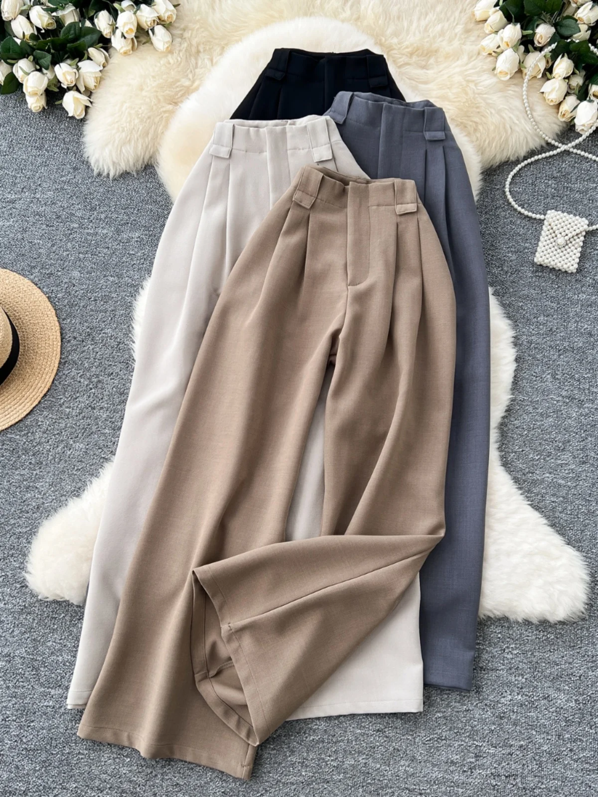 Design Sense Niche High Waisted Versatile Suit Pants for Women Autumn Solid Color Stright Wide Leg Pant Korean Women's Clothing
Design Sense Niche High Waisted Versatile Suit Pants for Women Autumn Solid Color Stright Wide Leg Pant Korean Women's Clothing