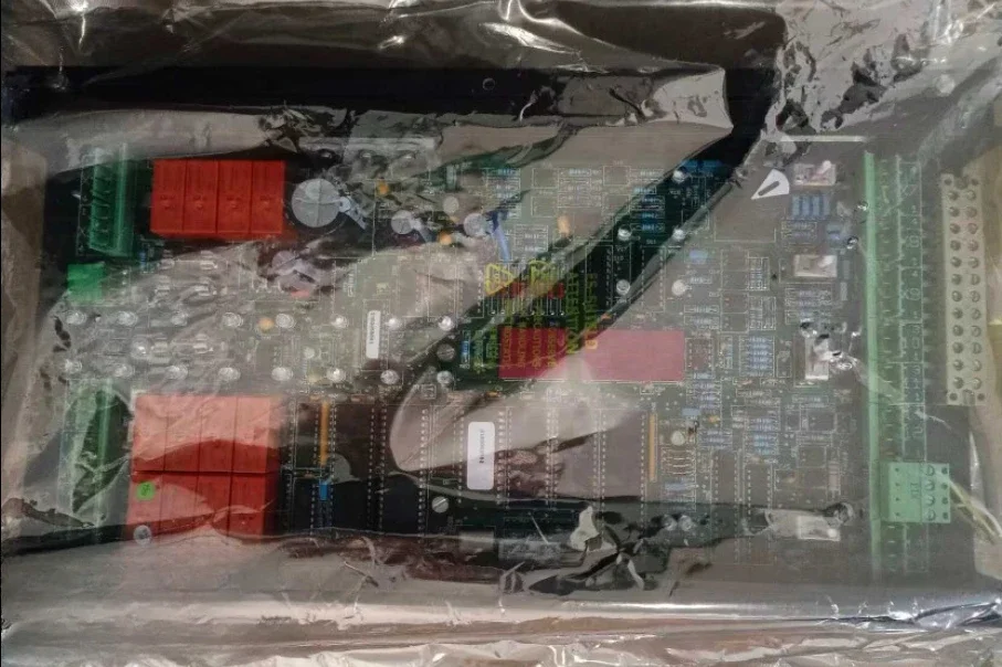 Для модуля управления EPC-400 3183050104
Для модуля управления EPC-400 3183050104