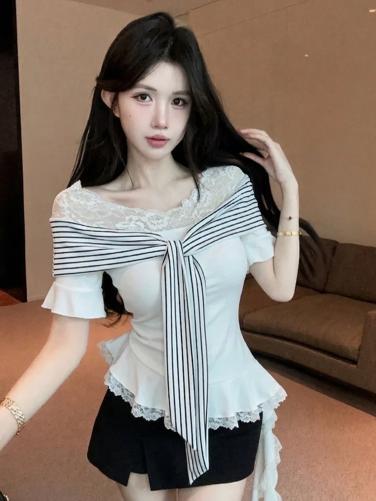 Sweet And Spicy Striped Two-Piece Look Short Sleeve T-Shirt Women's Summer Irregular Lace Sash Blouse Breathable Knitted Top
Sweet And Spicy Striped Two-Piece Look Short Sleeve T-Shirt Women's Summer Irregular Lace Sash Blouse Breathable Knitted Top