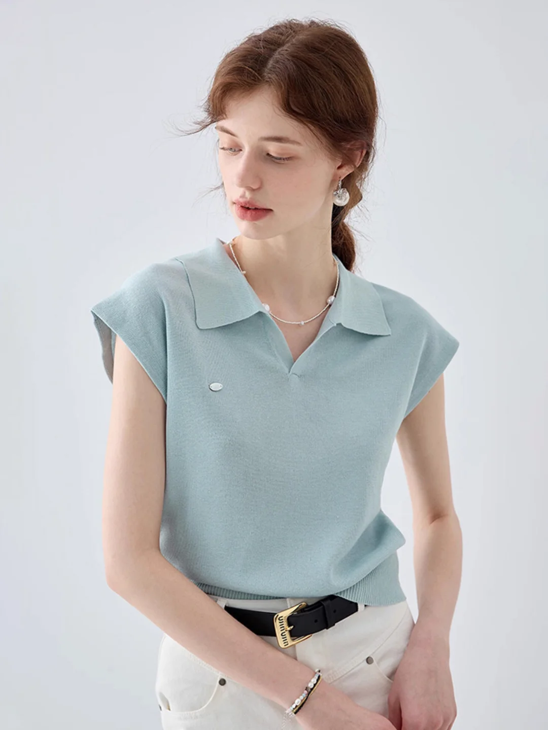 Korean Style Loose Fit Short Sleeve Knitted Shirt Women's V-Neck Ice Silk T-Shirt Summer Breeze Sleeve Casual Top
Korean Style Loose Fit Short Sleeve Knitted Shirt Women's V-Neck Ice Silk T-Shirt Summer Breeze Sleeve Casual Top
