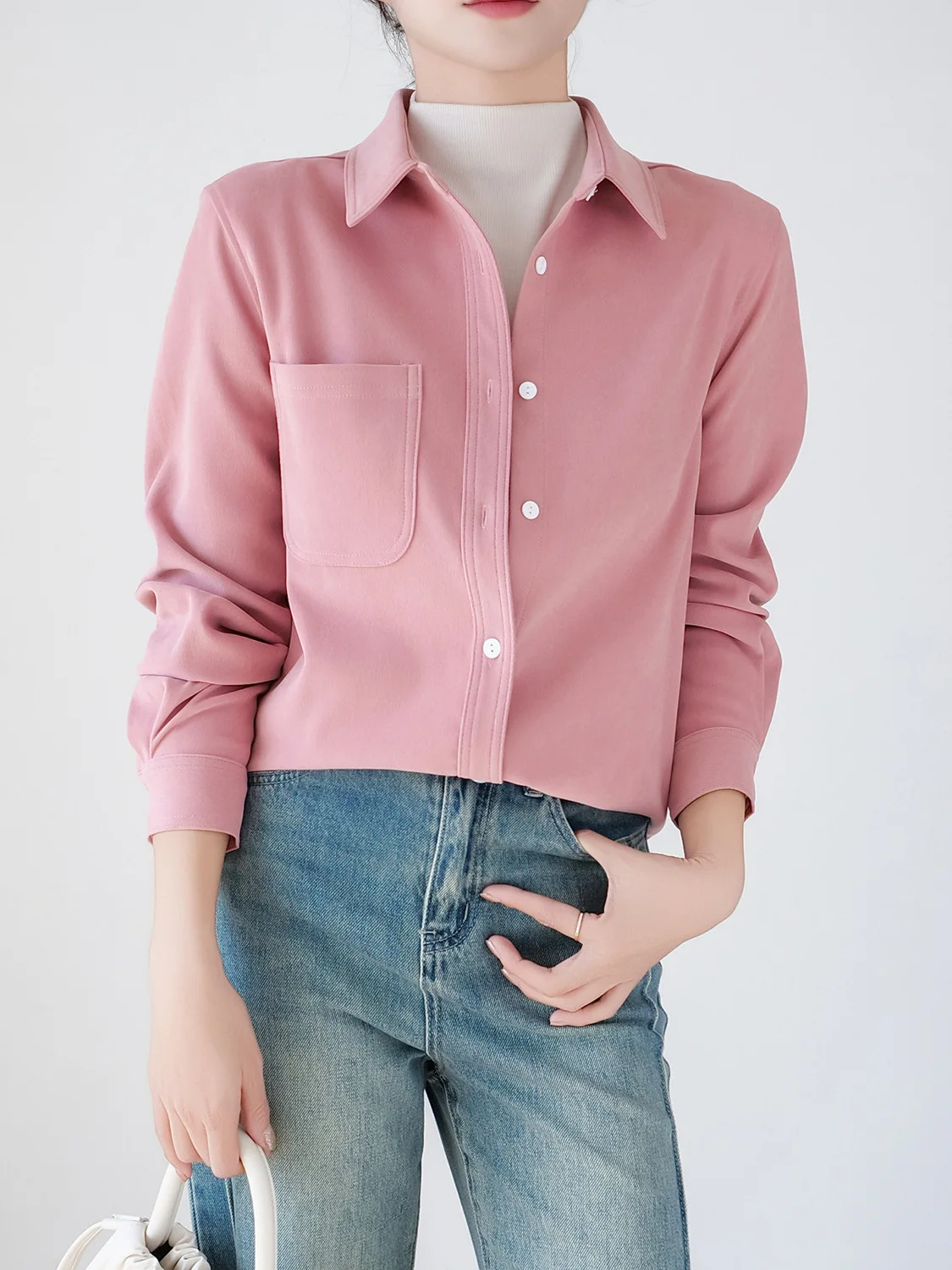 Утепленная розовая женская рубашка-пальто Thiened Floing, осенне-зимняя, винтажная, в гонконгском стиле, для повседневной носки, слегка свободного кроя, для многослойных образов
Утепленная розовая женская рубашка-пальто Thiened Floing, осенне-зимняя, винтажная, в гонконгском стиле, для повседневной носки, слегка свободного кроя, для многослойных образов