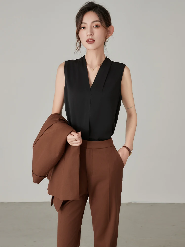 Женский костюм Bla, топ без рукавов, OL для поездок на работу, полиэфирное волокно, прямой крой, V-Ne, стандартная длина, чистый цвет, irt
Женский костюм Bla, топ без рукавов, OL для поездок на работу, полиэфирное волокно, прямой крой, V-Ne, стандартная длина, чистый цвет, irt