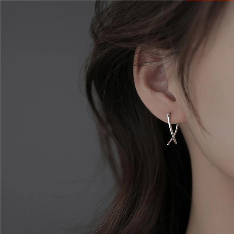 Trendy 925 Sterling Silver Simply Earrings Geometry Earrings For Women Party Wedding Korean Jewelry Beautiful Gift
Trendy 925 Sterling Silver Simply Earrings Geometry Earrings For Women Party Wedding Korean Jewelry Beautiful Gift