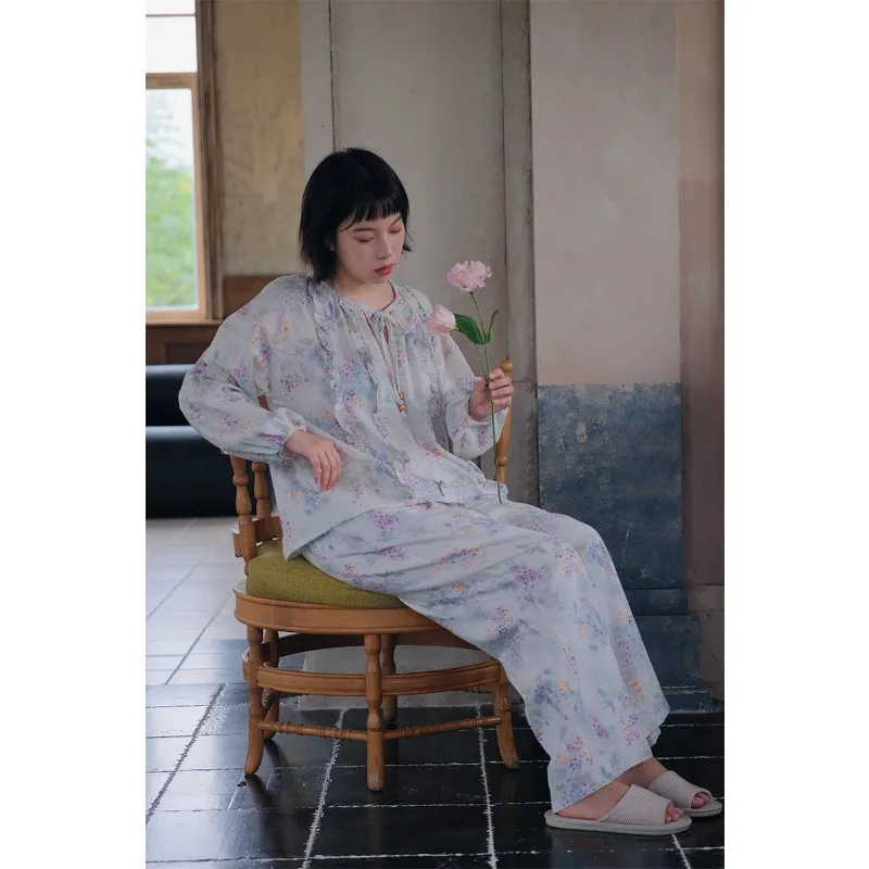 Retro High-end Sleepwear Pure Cotton Long Sleeved Round Neck Home Wear All Cotton Brushed Suit for Warmth
Retro High-end Sleepwear Pure Cotton Long Sleeved Round Neck Home Wear All Cotton Brushed Suit for Warmth