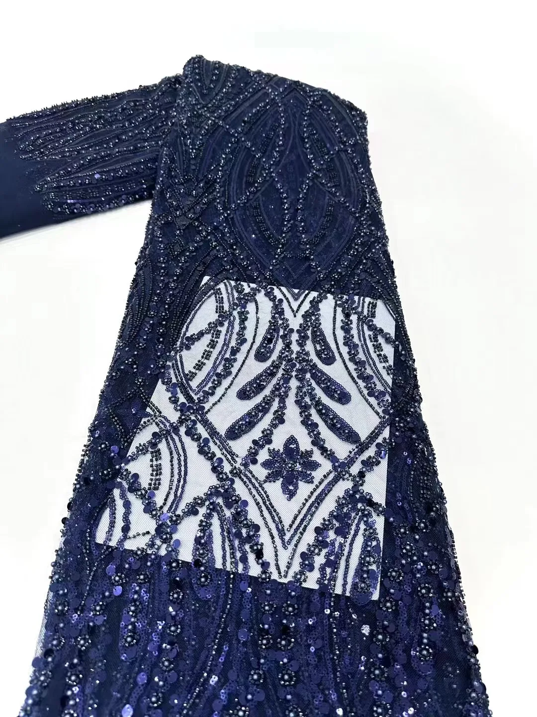 African Handmade Beads Sequins Lace Fabric High Quality French Groom Embroidery Nigerian Net Lace Fabrics for Sewing
African Handmade Beads Sequins Lace Fabric High Quality French Groom Embroidery Nigerian Net Lace Fabrics for Sewing
