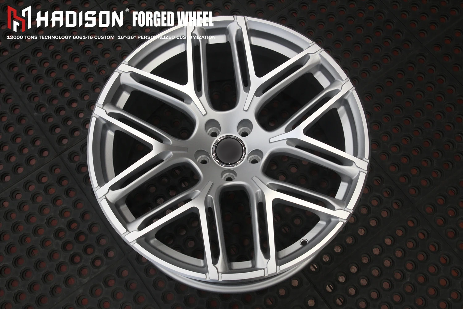 Bespoke OEM ODM Fully Forged Wheels 19 20 21 22 Inch Custom Edge Center Engraving Tuning Forged Wheels Fit For Sport Car
Bespoke OEM ODM Fully Forged Wheels 19 20 21 22 Inch Custom Edge Center Engraving Tuning Forged Wheels Fit For Sport Car