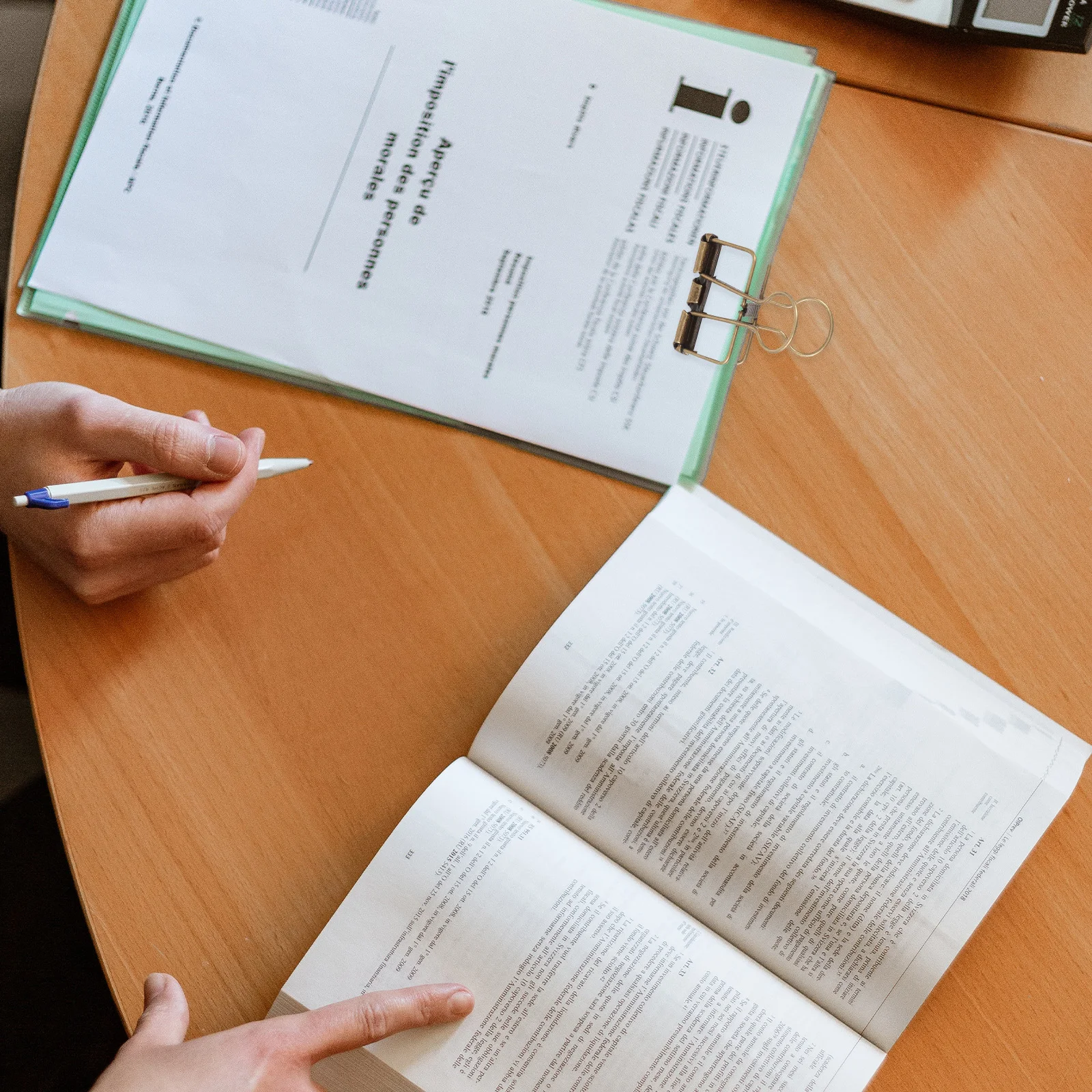 6 pcs Iron Paper Clamps Retro Binder Clips For Office School File Organization Metal Stationery Clips Vintage Book Holders
6 pcs Iron Paper Clamps Retro Binder Clips For Office School File Organization Metal Stationery Clips Vintage Book Holders