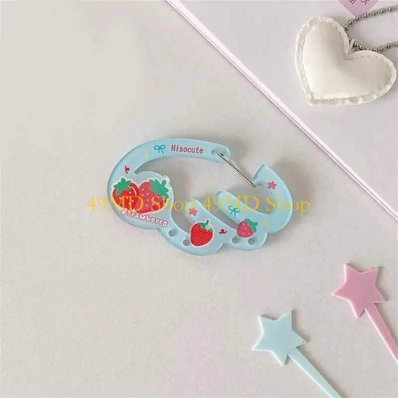 49MD Contemporary Bag Accessory Wing Shaped Clip With Practical Metal Hook Keychain
49MD Contemporary Bag Accessory Wing Shaped Clip With Practical Metal Hook Keychain