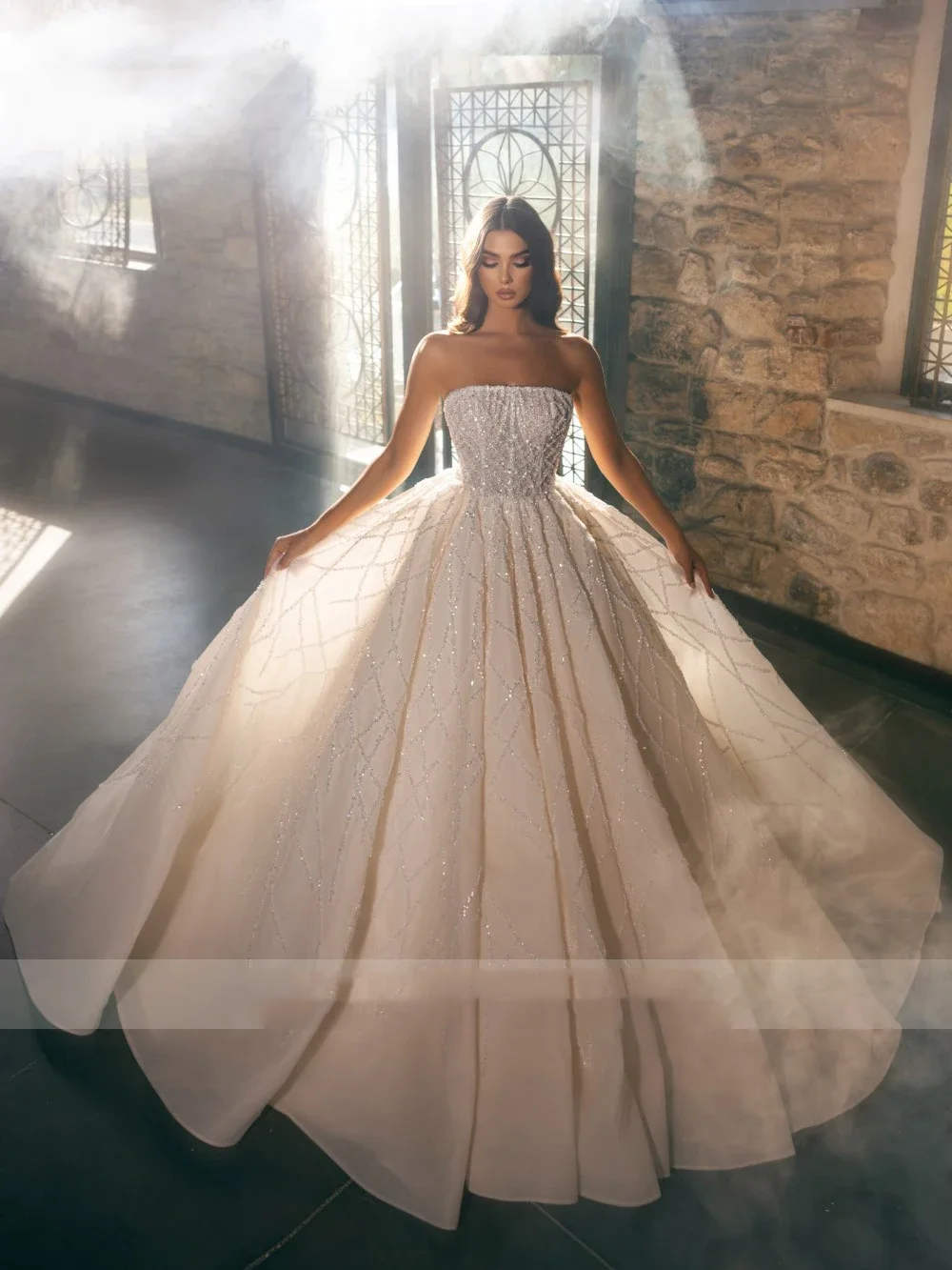 Flavinke Customized Graceful Lace Ball Gown Wedding Dresses Beading Pearls Off The Shoulder Strapless Sleeveless Bridal Gowns
Flavinke Customized Graceful Lace Ball Gown Wedding Dresses Beading Pearls Off The Shoulder Strapless Sleeveless Bridal Gowns