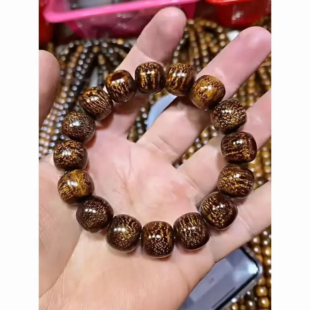 Special Natural Tribute Wood Agarwood Bracelets for Men and Women 2.0 Butter Old Material Beads 108 Hand String Permanent Scent
Special Natural Tribute Wood Agarwood Bracelets for Men and Women 2.0 Butter Old Material Beads 108 Hand String Permanent Scent