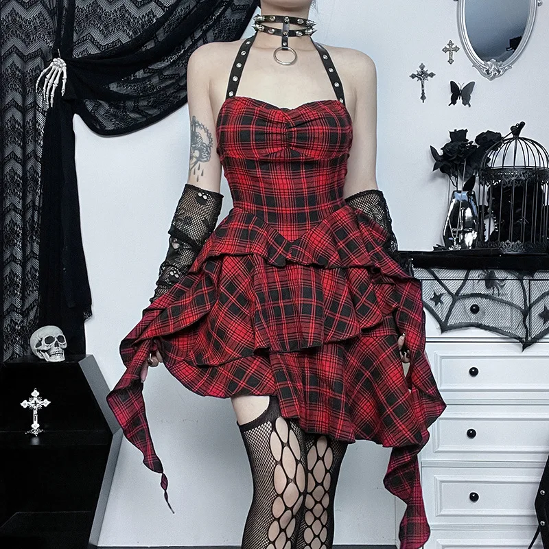Summer New Trendy Hot Girl Backless Slim Fit Red Checkered Irregular Hanging Neck Dress
Summer New Trendy Hot Girl Backless Slim Fit Red Checkered Irregular Hanging Neck Dress