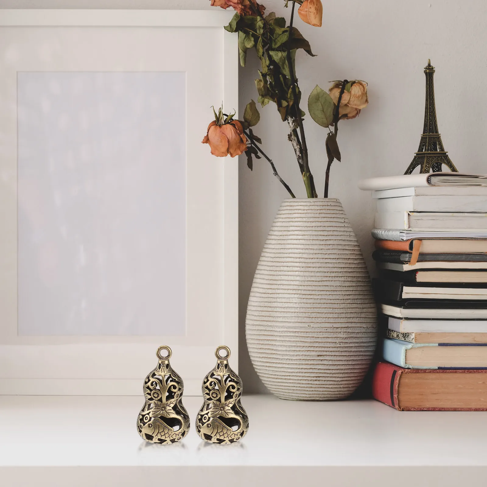 5Pcs Vintage Brass Gourd Keychain Pendants Hollow Out DIY Pendant Accessories for Key Rings Backpack Car Decoration Gifts 
5Pcs Vintage Brass Gourd Keychain Pendants Hollow Out DIY Pendant Accessories for Key Rings Backpack Car Decoration Gifts