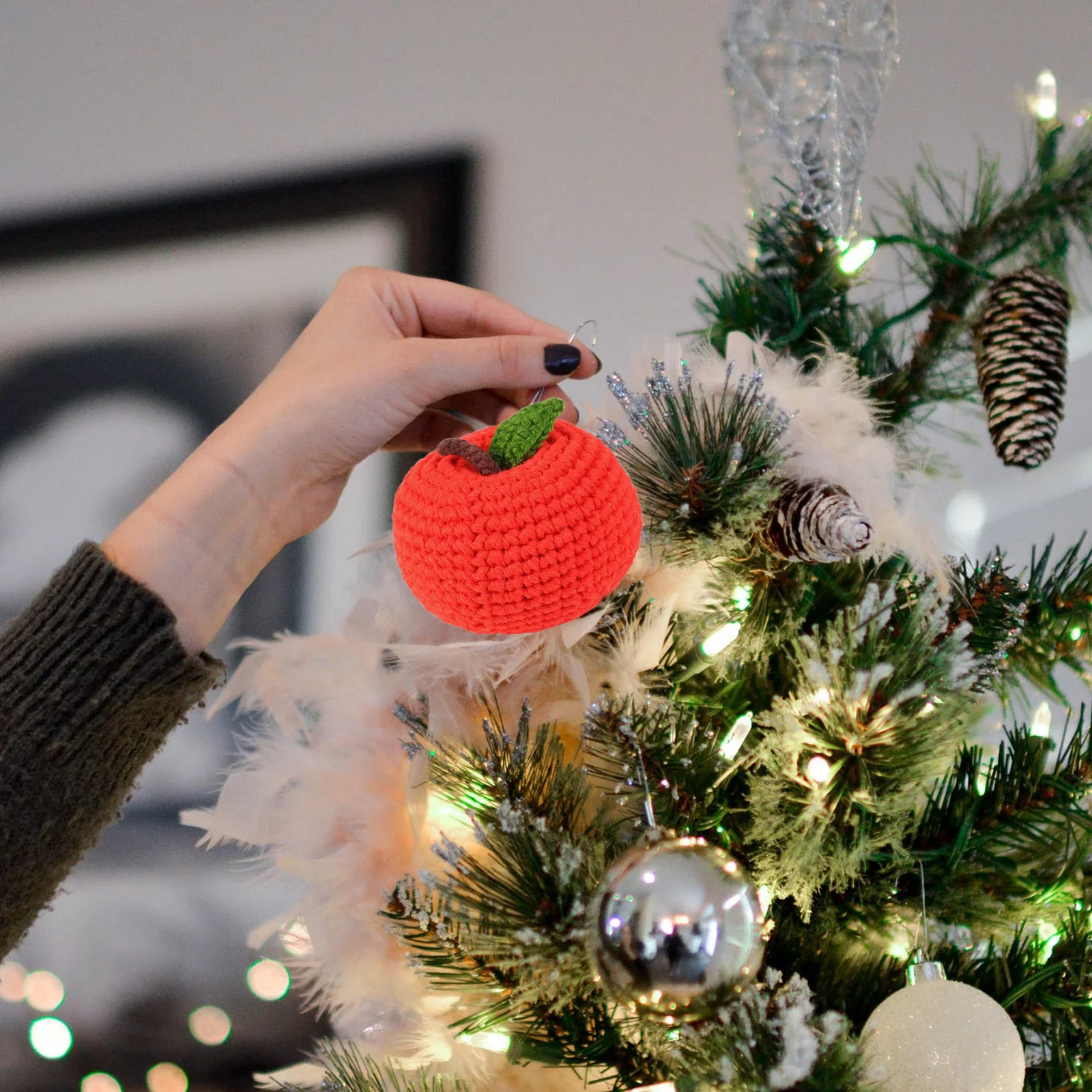 1Pcs Creative Peace Apple Imitation Christmas Ornament Festive Party Decor Home Kitchen Decoration Imitation Ornament
1Pcs Creative Peace Apple Imitation Christmas Ornament Festive Party Decor Home Kitchen Decoration Imitation Ornament