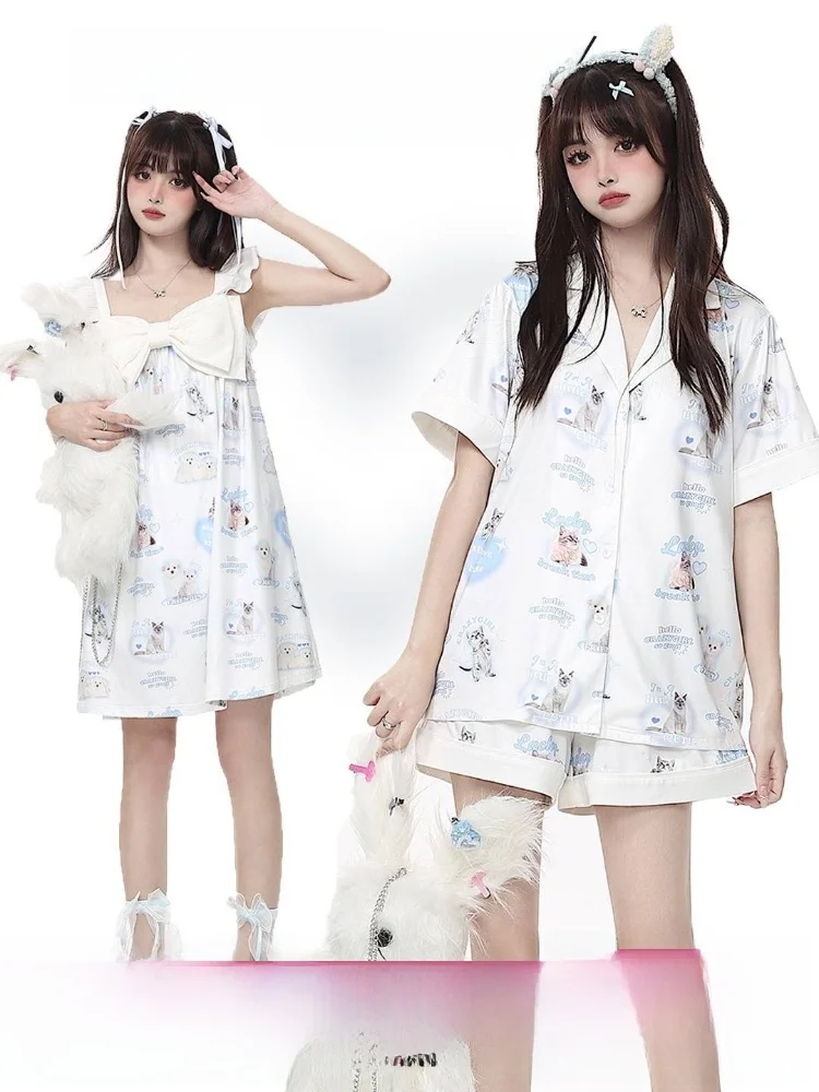 CRAZYGIRL Original Spring Summer Skin-friendly Comfortable Sleepwear Set Sweet Cute Style Short Sleeve V-neck Home Clothes
CRAZYGIRL Original Spring Summer Skin-friendly Comfortable Sleepwear Set Sweet Cute Style Short Sleeve V-neck Home Clothes