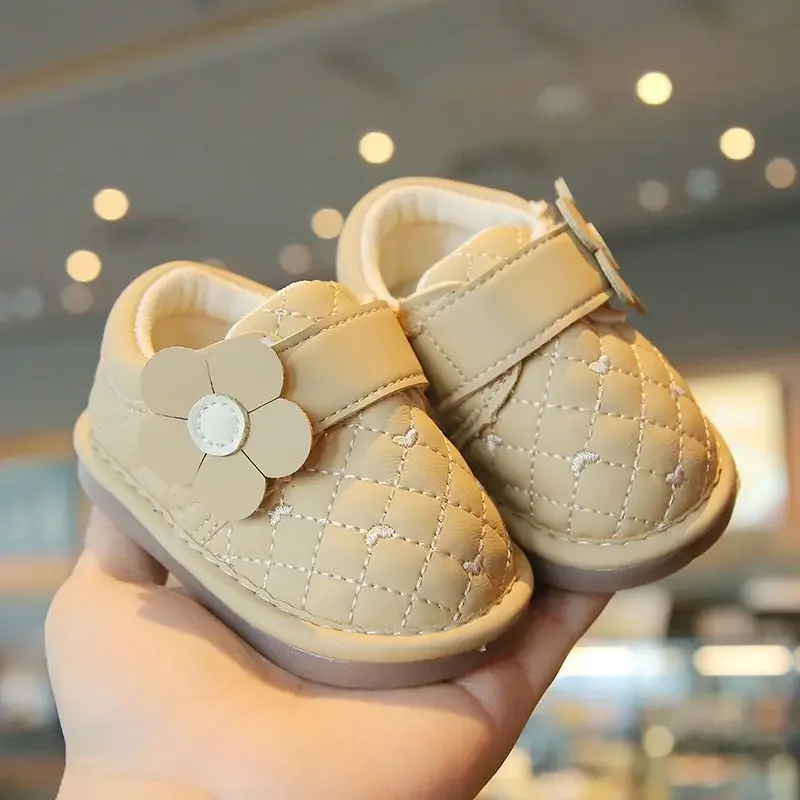 Cute Baby Casual Shoes with Sweet Flowers Girls Princess Shoes Soft Sole Non-slip 2025 Spring Autumn Kids Flat Shoes Versatile
Cute Baby Casual Shoes with Sweet Flowers Girls Princess Shoes Soft Sole Non-slip 2025 Spring Autumn Kids Flat Shoes Versatile