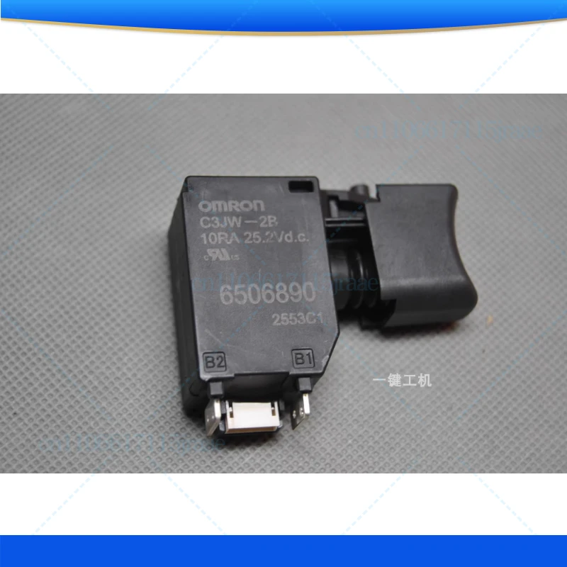 Для Makita DDF487 DHP487 DF332 Переключатель управления скоростью 6506890
Для Makita DDF487 DHP487 DF332 Переключатель управления скоростью 6506890