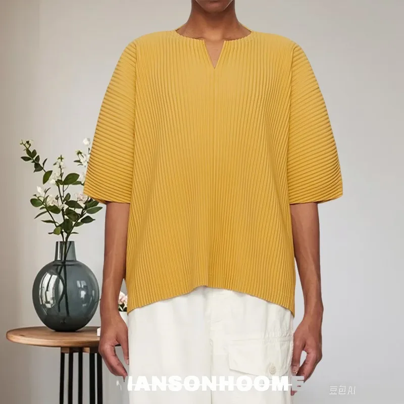 Miyake Pleated T-shirt Minimalist Series Miyake Premium Fold Kite Styling Thin V-neck Five-quarter Sleeve Pleat T-shirt Men's
Miyake Pleated T-shirt Minimalist Series Miyake Premium Fold Kite Styling Thin V-neck Five-quarter Sleeve Pleat T-shirt Men's