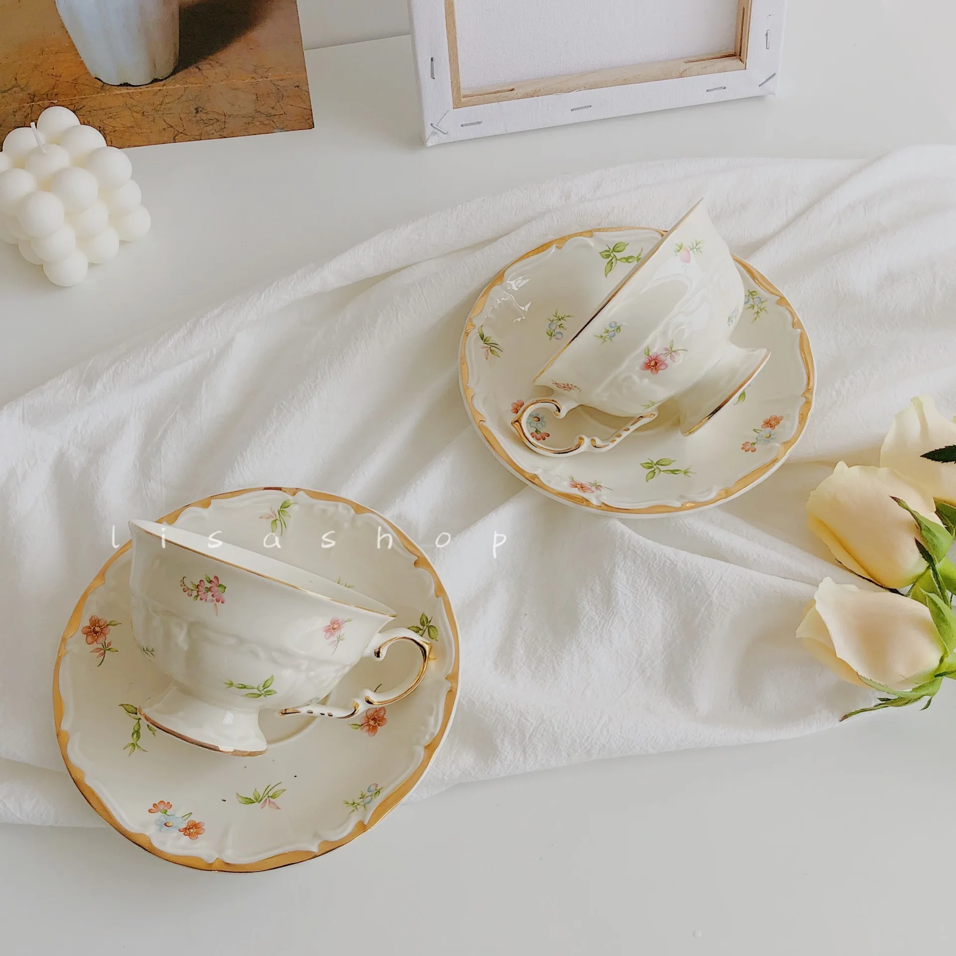French Phnom Penh Vintage Small Broken Flowers Ceramic Coffee Cup Saucer Milk Tea Cup Afternoon Tea Cup Saucer Elegant
French Phnom Penh Vintage Small Broken Flowers Ceramic Coffee Cup Saucer Milk Tea Cup Afternoon Tea Cup Saucer Elegant